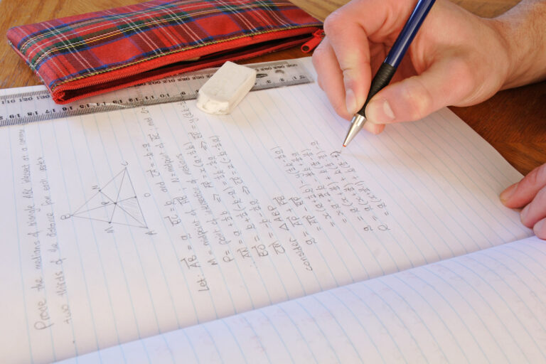 How Many Hours of Homework Does an Average College Student Have?
